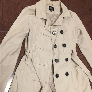 Suzy Shier khaki trench coat